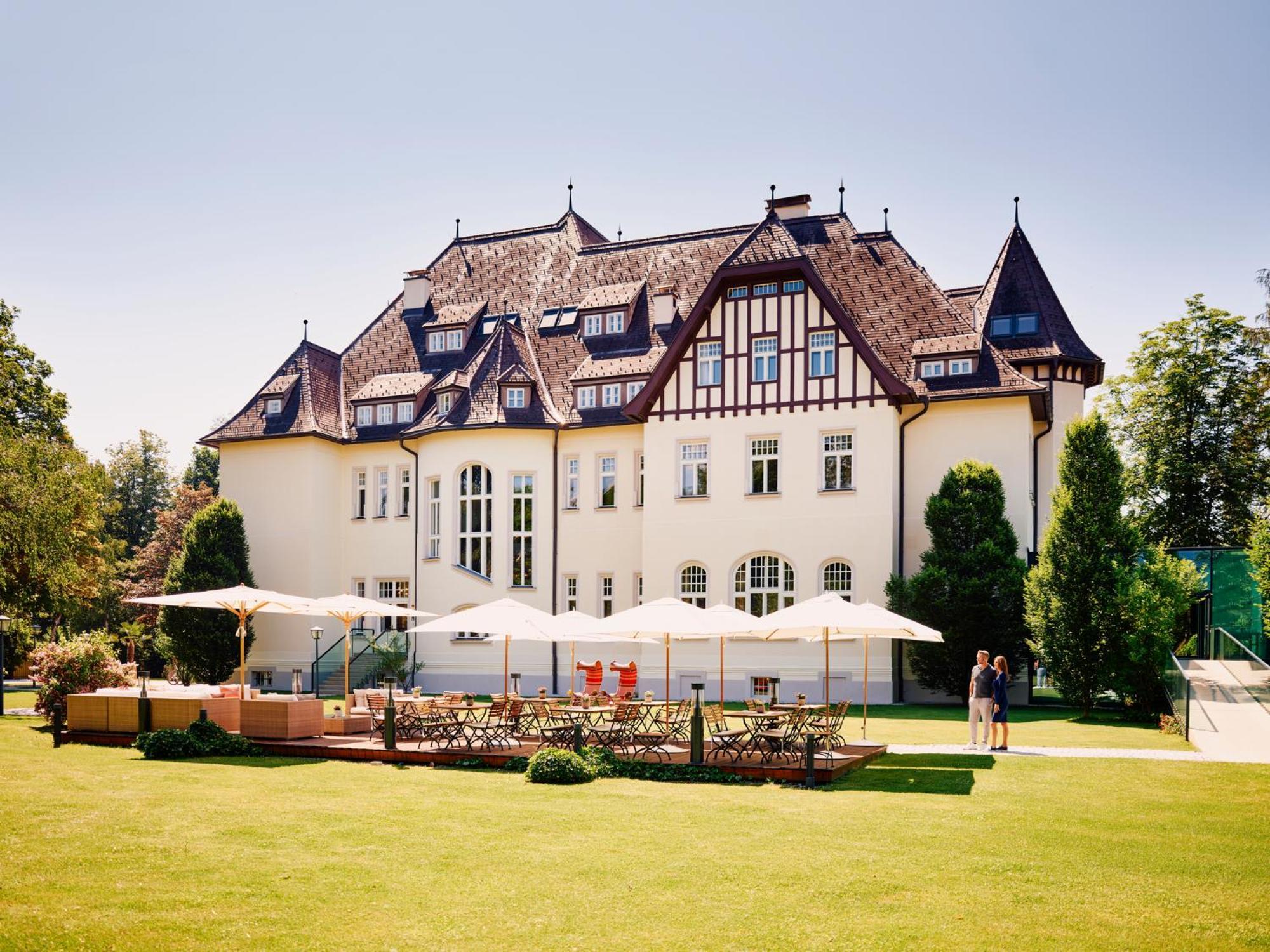 Tauroa Steirerschloessl Hotel Zeltweg Exterior foto